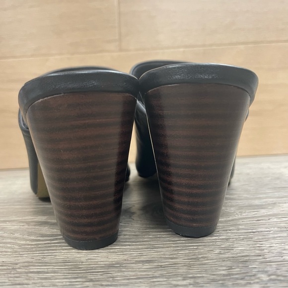 Bella Vita Kathy Open Toe Black Leather Mule Sandals Women Size 8 - Picture 7 of 17